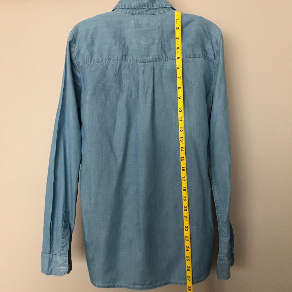 SO Perfect Shirt Denim Button Up - M - Picture 3 of 8
